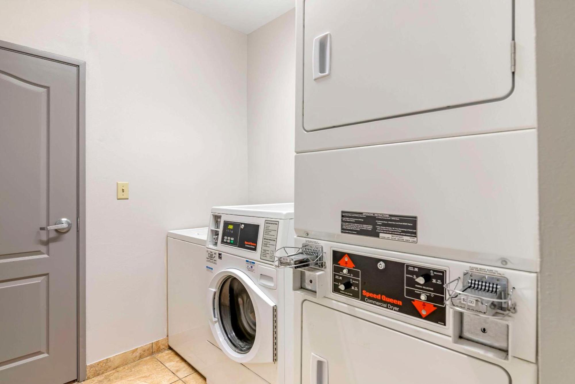 Comfort Suites Valdosta Zewnętrze zdjęcie